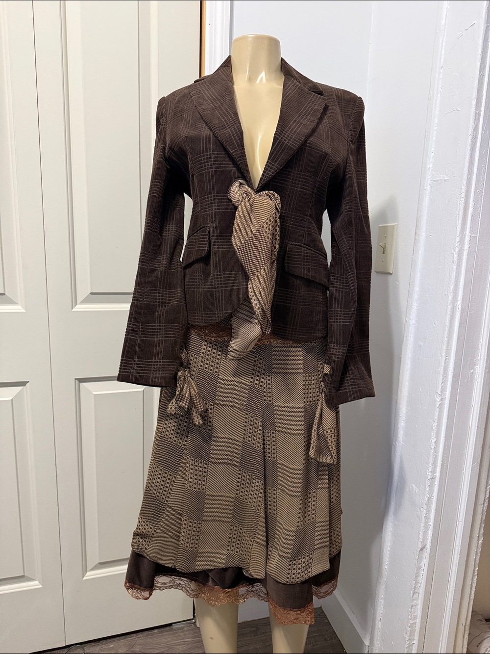 Brighton   Paris Dark Brown Women Suit size 44